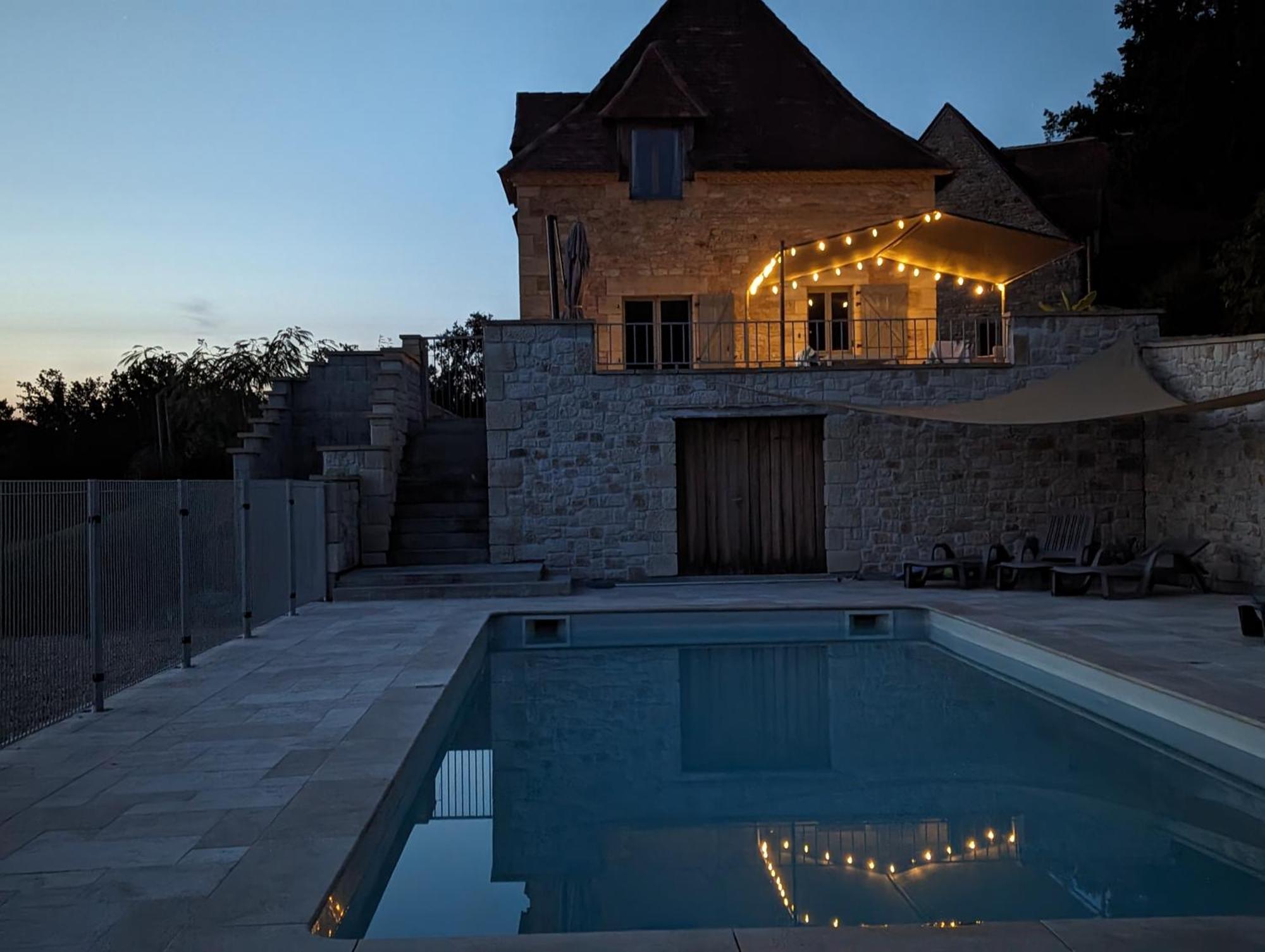 Domaine De Fleurie Bed & Breakfast Tursac Exterior photo
